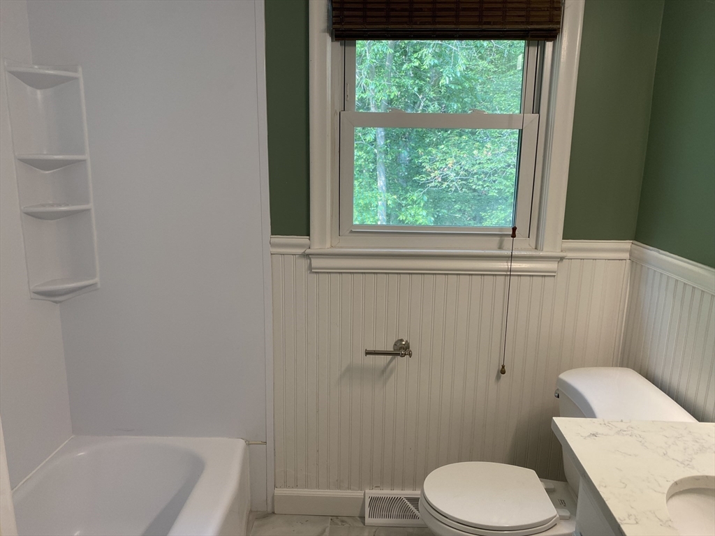 138 Forest Street Needham, MA 02492 - Photo 11 of 18