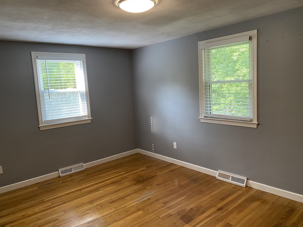 138 Forest Street Needham, MA 02492 - Photo 9 of 18