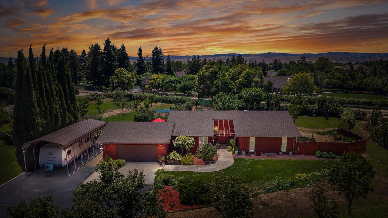 27701 Fairoaks Road Tracy, CA 95304 - Photo 2 of 65