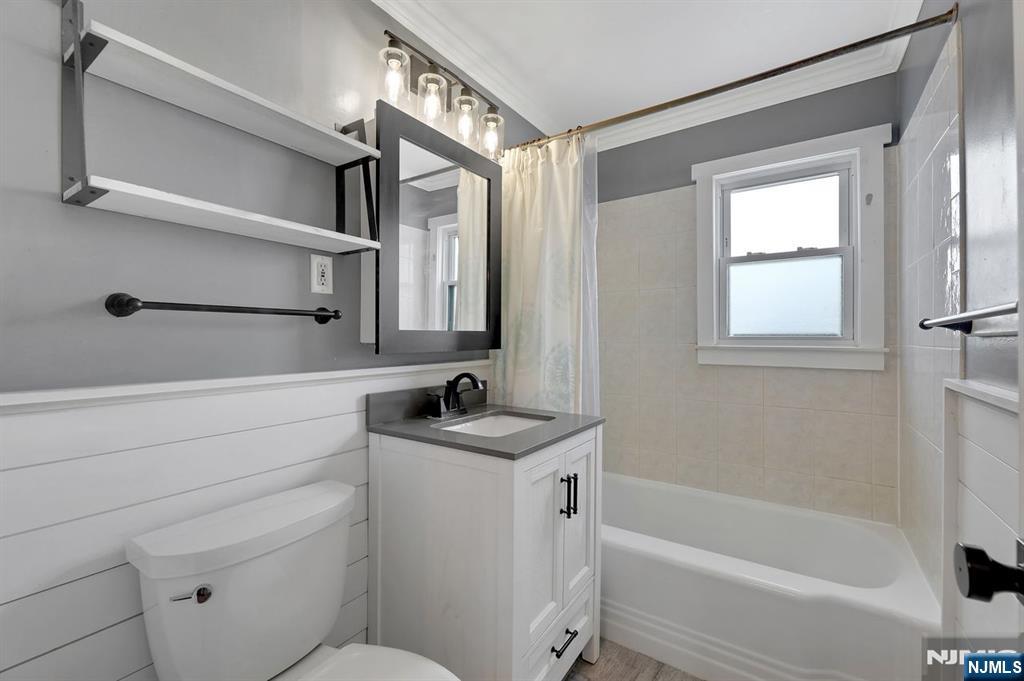 20-14 Saddle River Road Fair Lawn, NJ 07410 - Photo 12 of 39