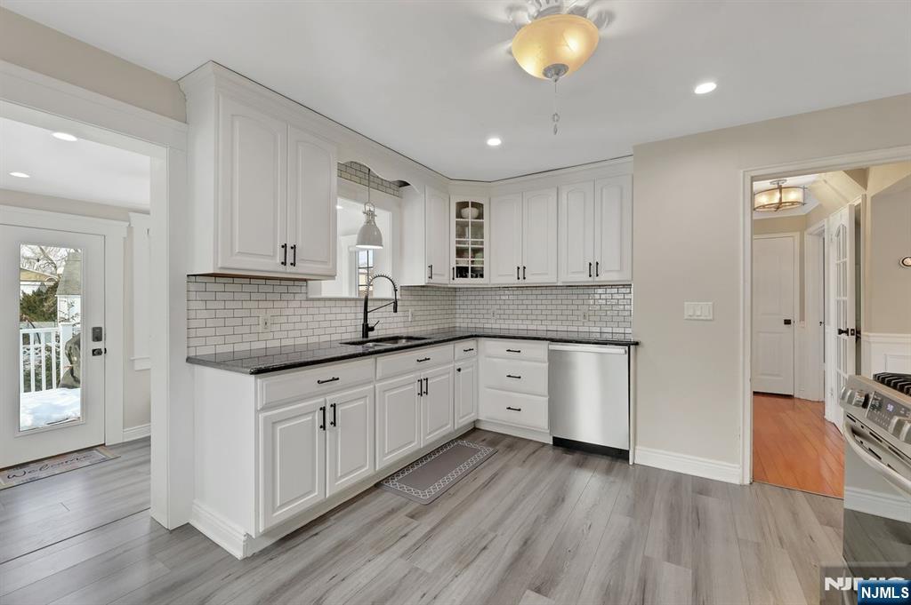 20-14 Saddle River Road Fair Lawn, NJ 07410 - Photo 16 of 39