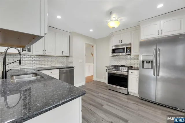 $4,200 | 20-14 Saddle River Road, Fair Lawn, NJ 07410