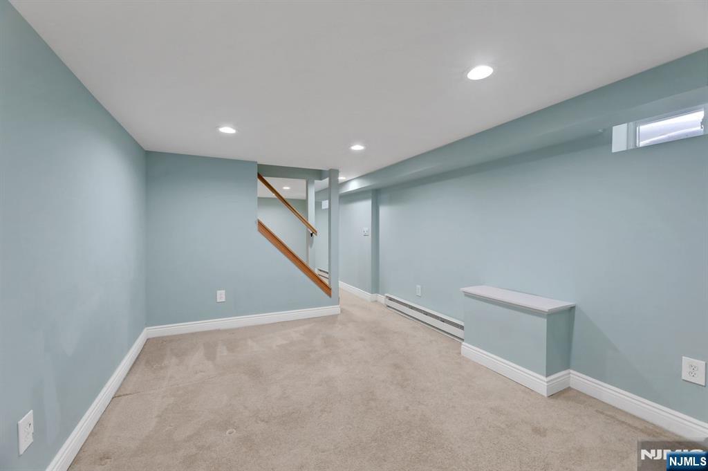 20-14 Saddle River Road Fair Lawn, NJ 07410 - Photo 29 of 39