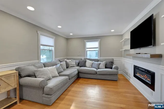 $4,200 | 20-14 Saddle River Road, Fair Lawn, NJ 07410