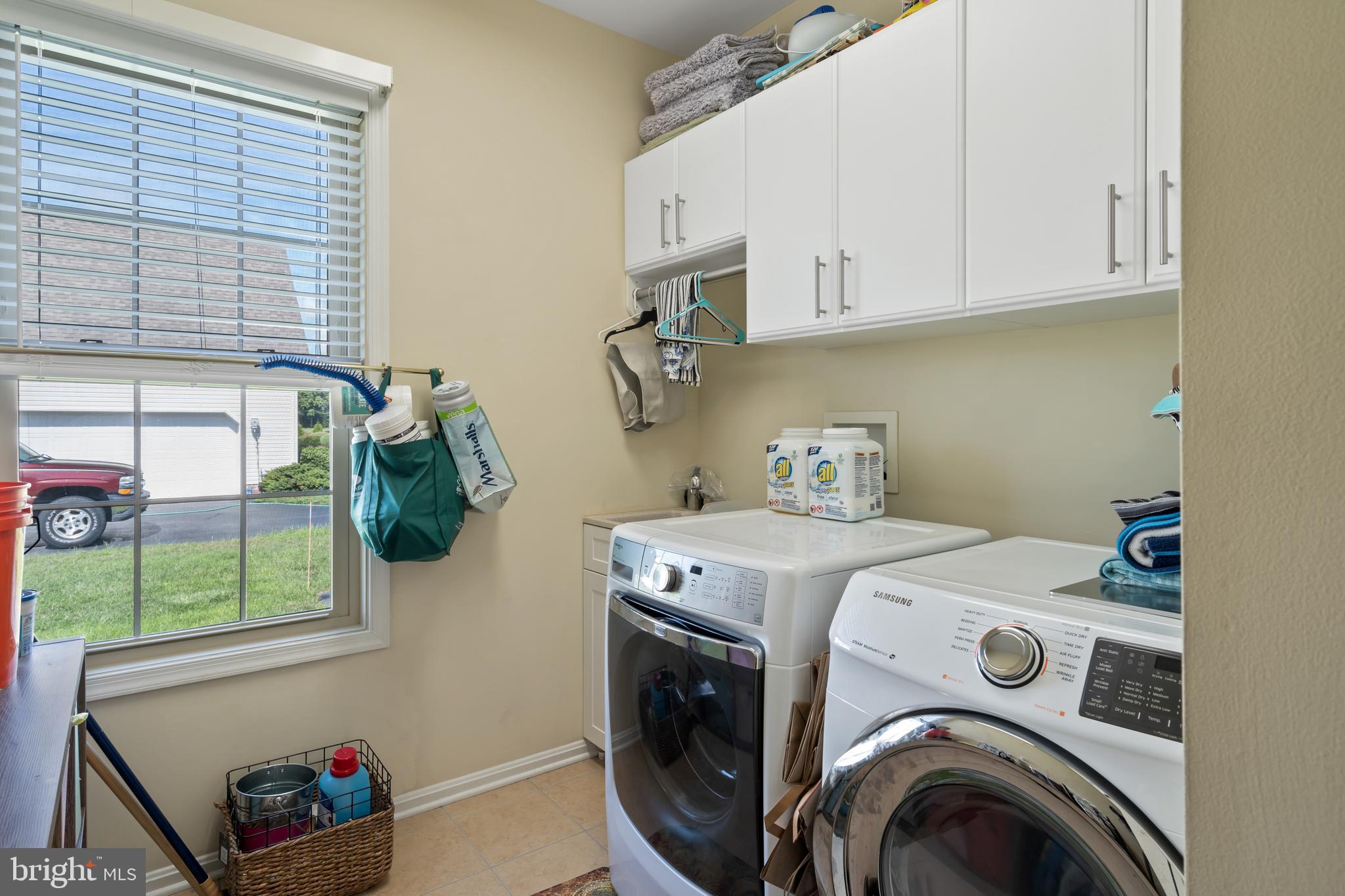 6 Putter Lane Georgetown, DE 19947 - Photo 16 of 37 1st floor laundry room