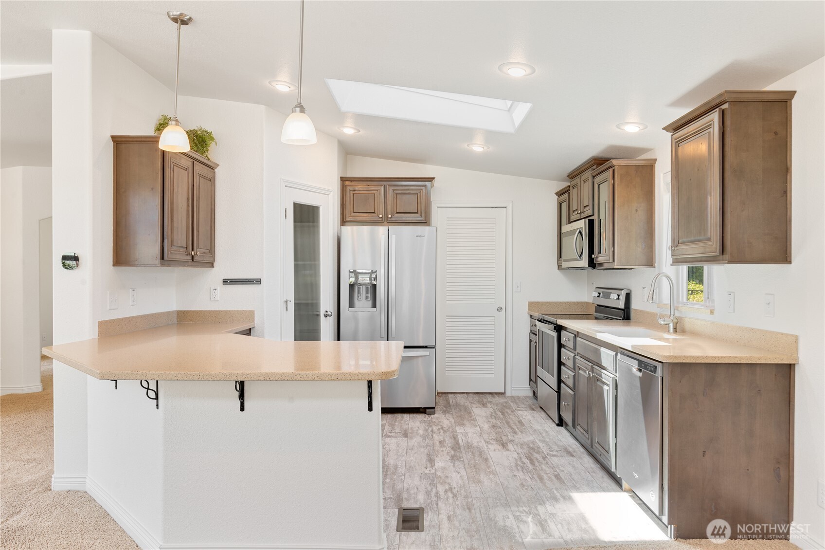 1725 242nd Street Southeast, Unit 220 Bothell, WA 98021 - Photo 6 of 18 Gallery Image 6