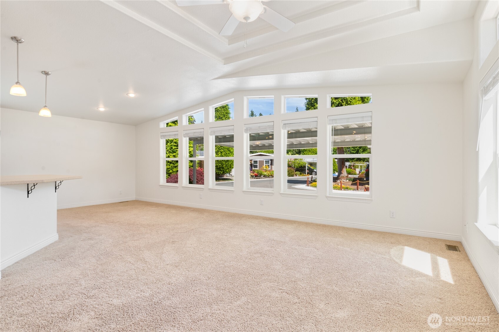 1725 242nd Street Southeast, Unit 220 Bothell, WA 98021 - Photo 9 of 18 Gallery Image 9