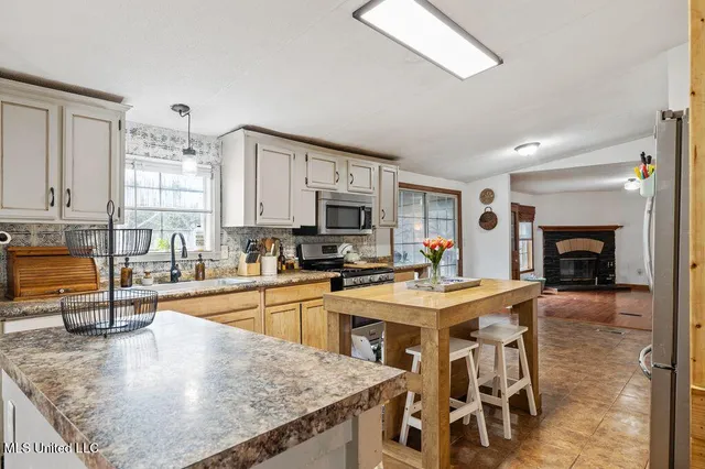 $289,900 | 5629 Trinity Drive, Hernando, MS 38632