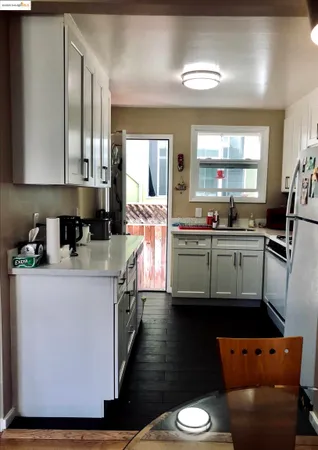 $2,250,000 | 986 Kains Avenue, Albany, CA 94706