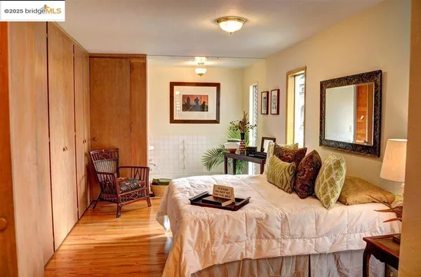 $2,250,000 | 986 Kains Avenue, Albany, CA 94706