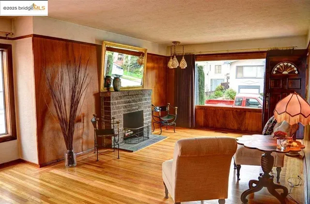 $2,350,000 | 986 Kains Avenue, Albany, CA 94706