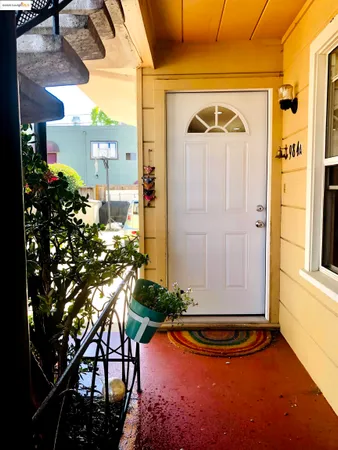 $2,250,000 | 986 Kains Avenue, Albany, CA 94706