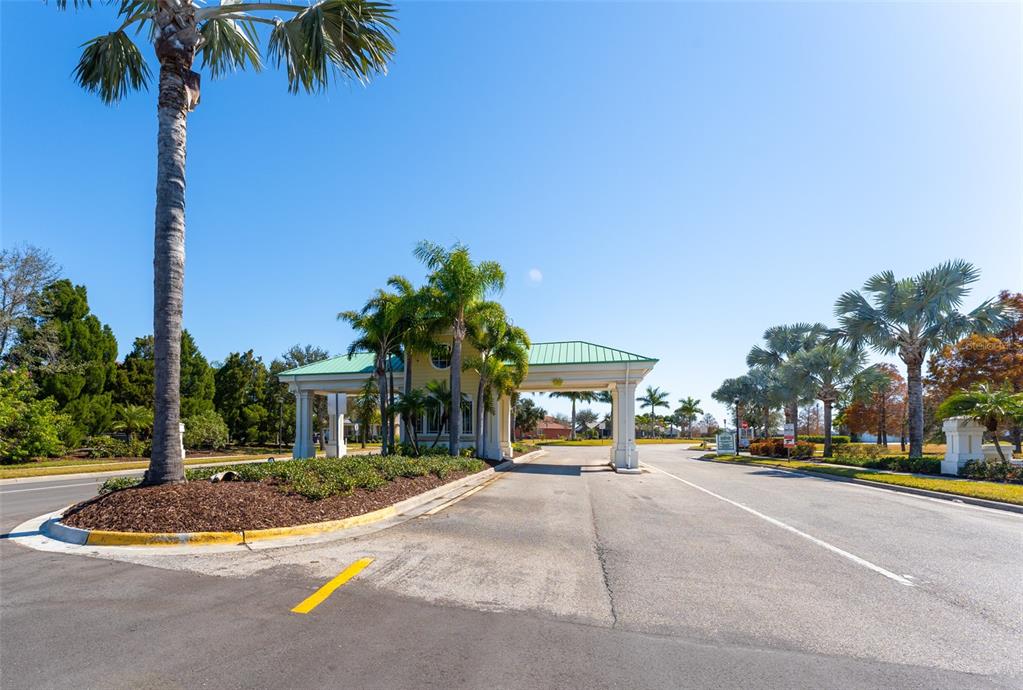 5431 Sandy Shell Drive Apollo Beach, FL 33572 - Photo 7 of 65