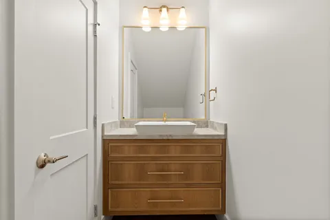 $1,199,999 | 710 Waverly Street, Unit D, Houston, TX 77007