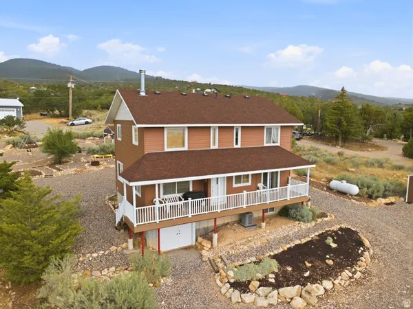 $440,000 | 22485 Spring View Drive, Fairview, UT 84629