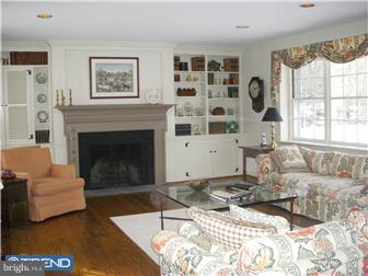 926 Leopard Road Rydal, PA 19046 - Photo 2 of 12