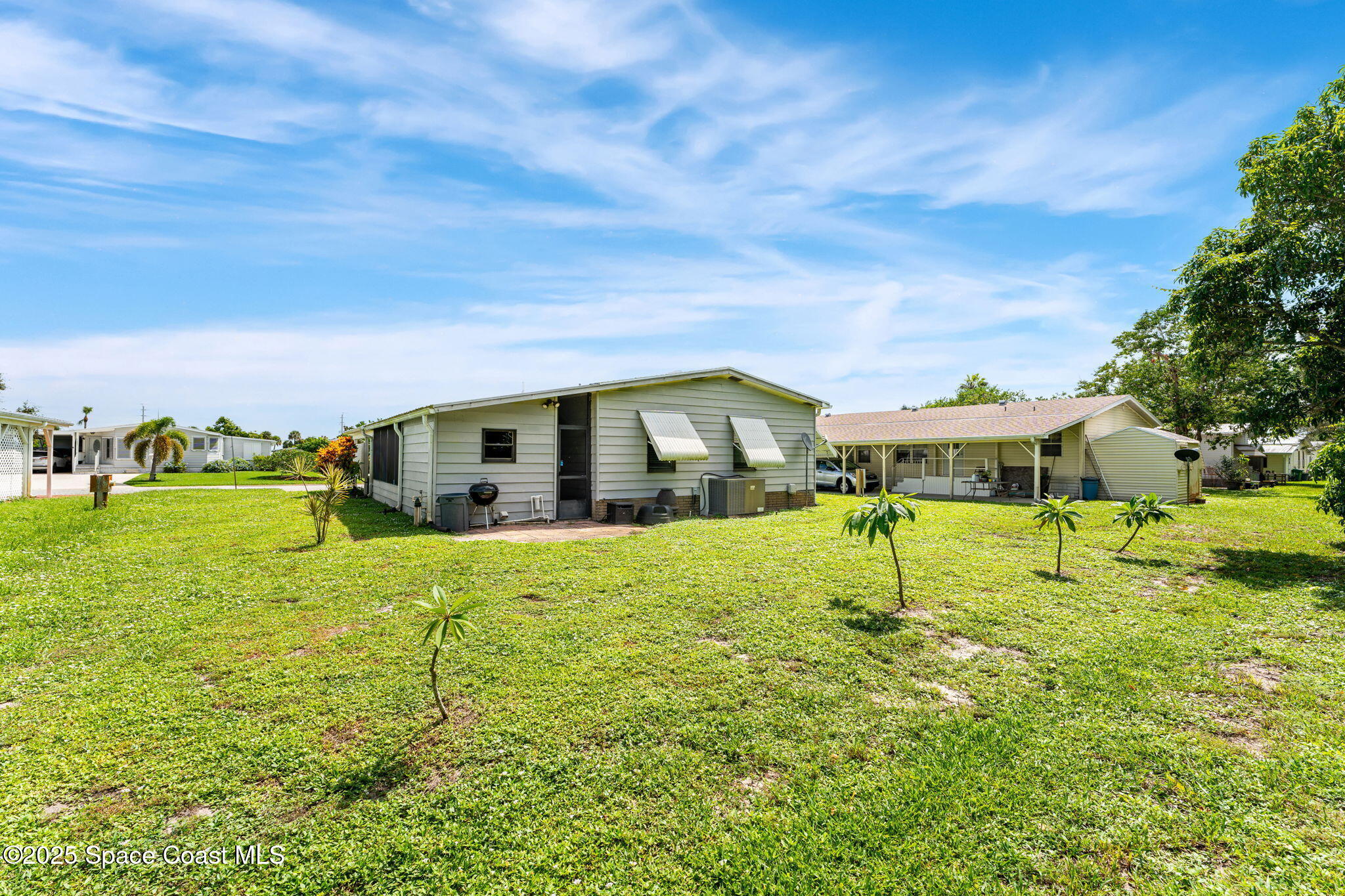 7490 Blackhawk Road Sebastian, FL 32976 - Photo 9 of 34 7-web-or-mls-DSC06297-Edit