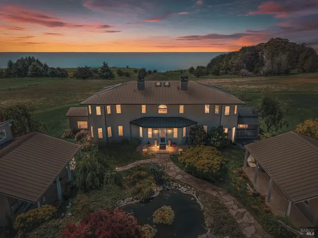 $4,495,000 | 28651 South 1st Hwy Point, Gualala, CA 95445