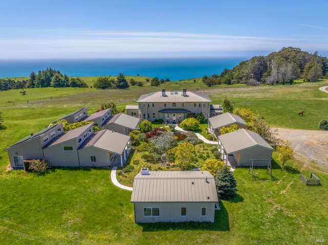 $4,495,000 | 28651 South 1st Hwy Point, Gualala, CA 95445