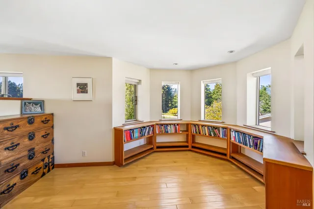 $4,495,000 | 28651 South 1st Hwy Point, Gualala, CA 95445