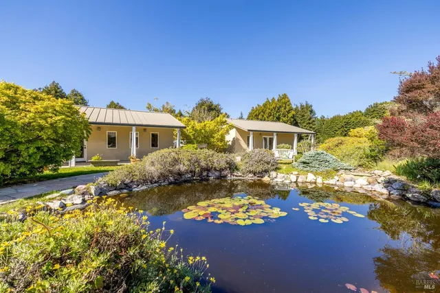 $4,495,000 | 28651 South 1st Hwy Point, Gualala, CA 95445