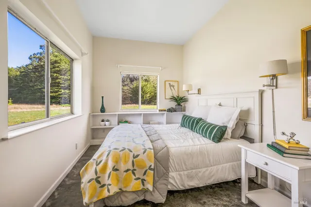 $4,495,000 | 28651 South 1st Hwy Point, Gualala, CA 95445