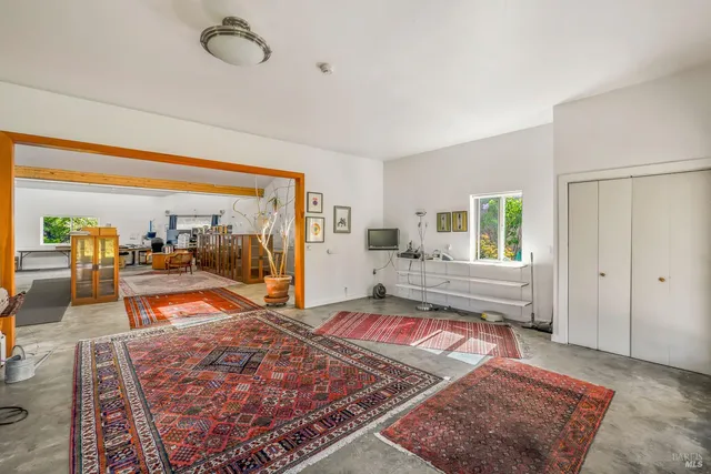 $4,495,000 | 28651 South 1st Hwy Point, Gualala, CA 95445