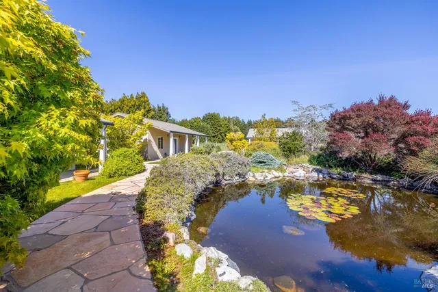 $4,495,000 | 28651 South 1st Hwy Point, Gualala, CA 95445