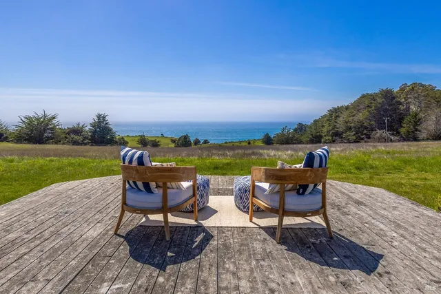 $4,495,000 | 28651 South 1st Hwy Point, Gualala, CA 95445