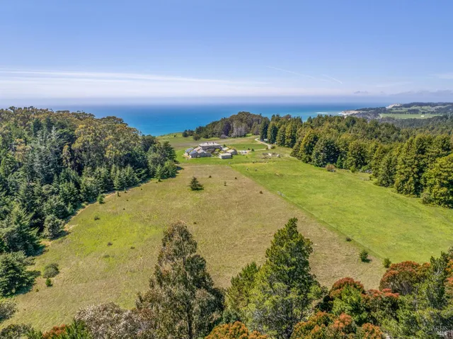 $4,495,000 | 28651 South 1st Hwy Point, Gualala, CA 95445
