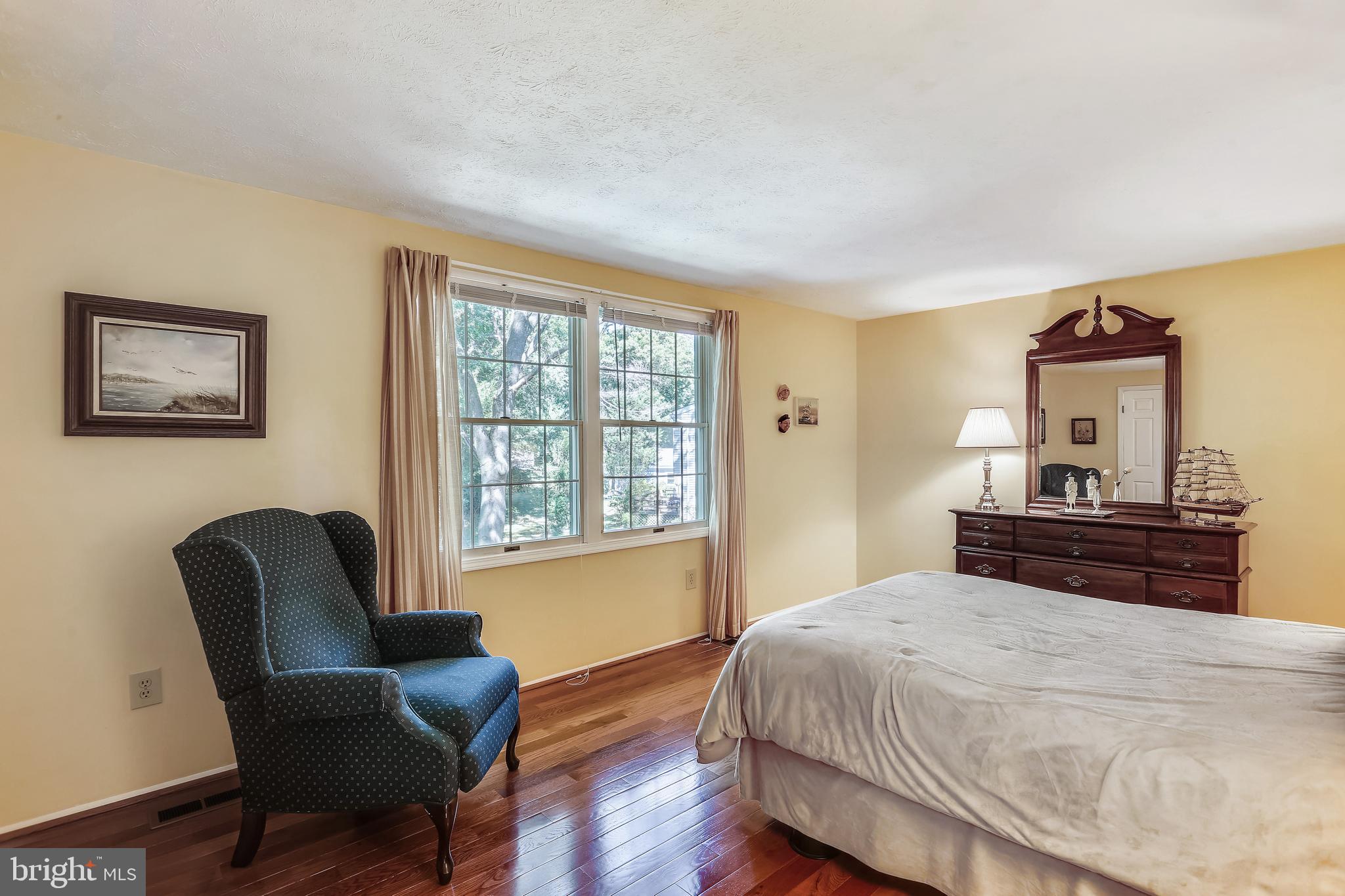 9301 Huntmaster Road Laytonsville, MD 20882 - Photo 59 of 99 Bedroom #4 has double windows to the back