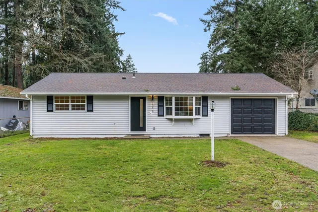 $450,000 | 15426 24th Avenue East, Tacoma, WA 98445