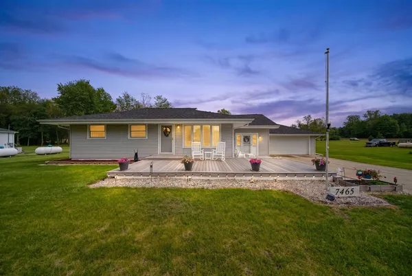 $263,500 | 7465 Cement City Road, Brooklyn, MI 49230