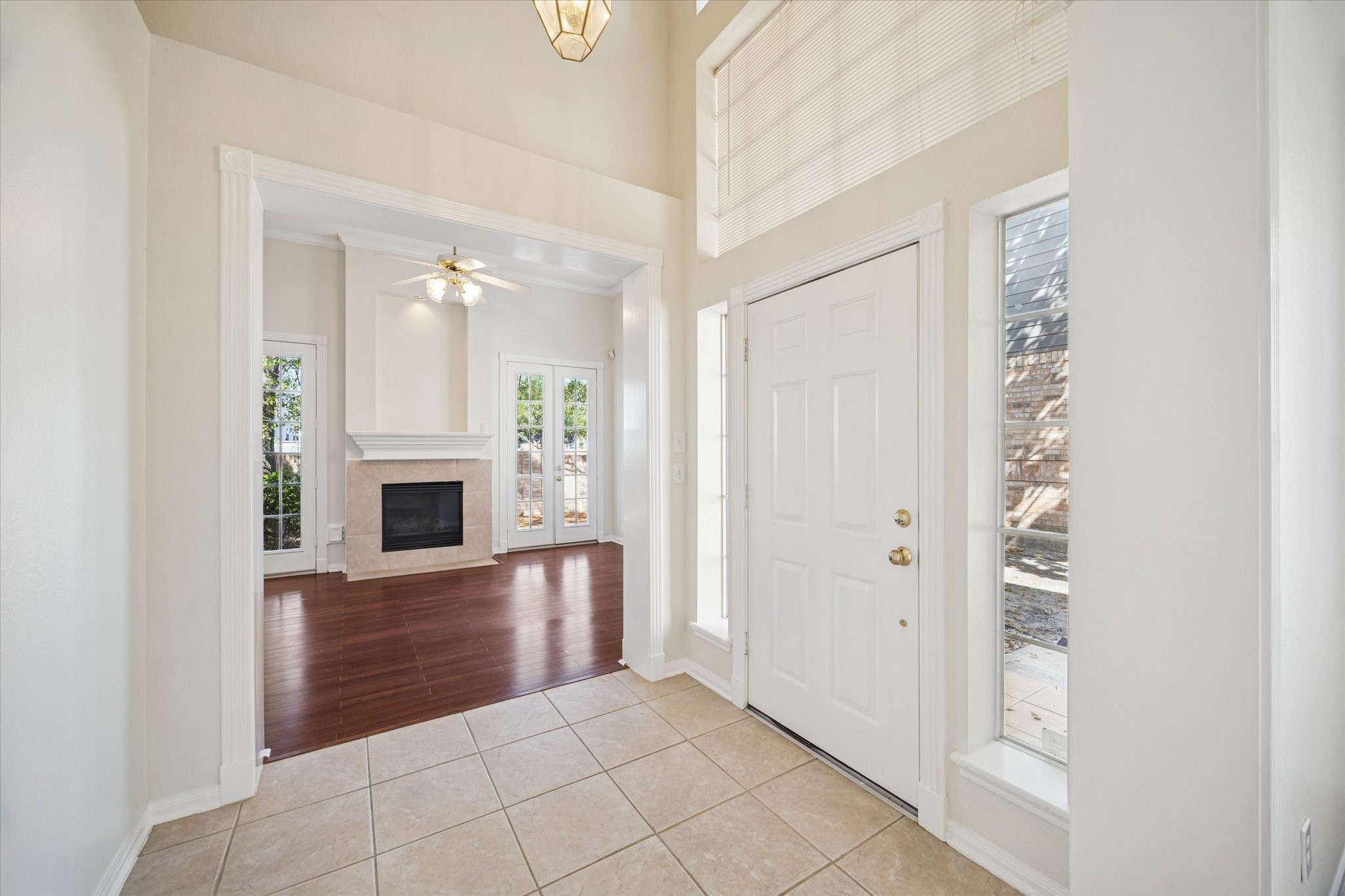 14420 Walters Road, Unit 62 Houston, TX 77014 - Photo 7 of 32 Entry way