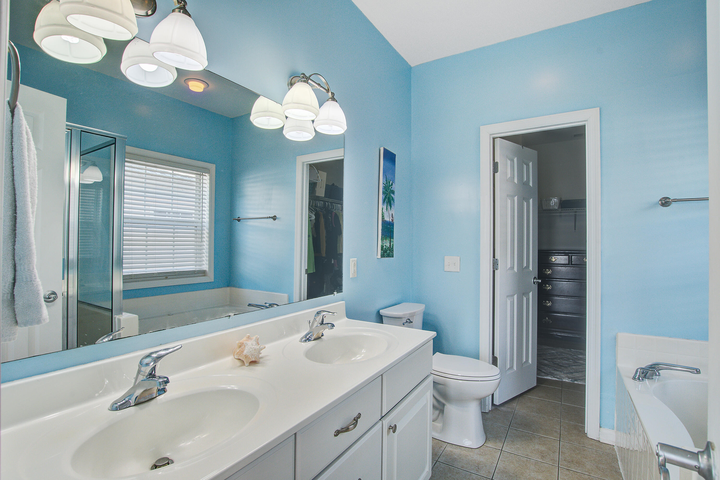 90 West 2nd Street Folly Beach, SC 29439 - Photo 20 of 39 Primary Bathroom