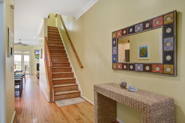 $924,500 | 90 West 2nd Street, Folly Beach, SC 29439