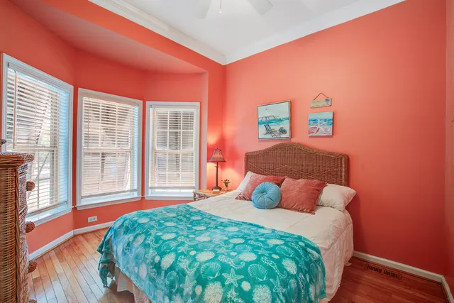 $924,500 | 90 West 2nd Street, Folly Beach, SC 29439