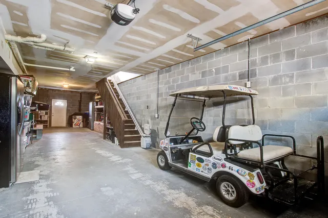 $924,500 | 90 West 2nd Street, Folly Beach, SC 29439