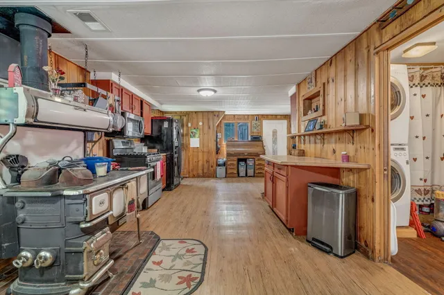 $1,185,000 | 546 Webber Pond Road, Vassalboro, ME 04989