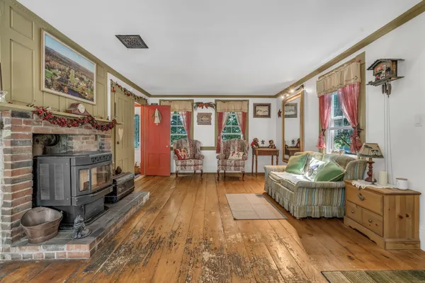 $1,185,000 | 546 Webber Pond Road, Vassalboro, ME 04989