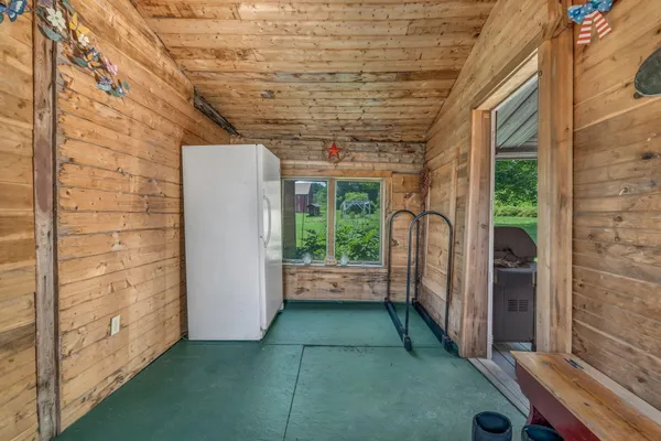 $1,185,000 | 546 Webber Pond Road, Vassalboro, ME 04989