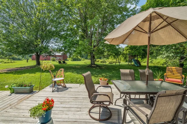 $1,185,000 | 546 Webber Pond Road, Vassalboro, ME 04989