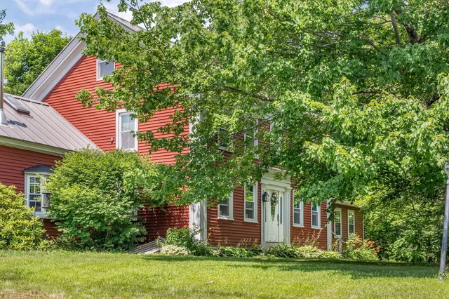 $1,185,000 | 546 Webber Pond Road, Vassalboro, ME 04989