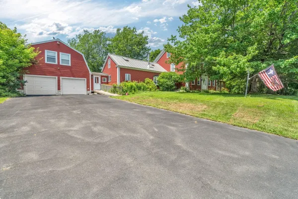 $1,185,000 | 546 Webber Pond Road, Vassalboro, ME 04989