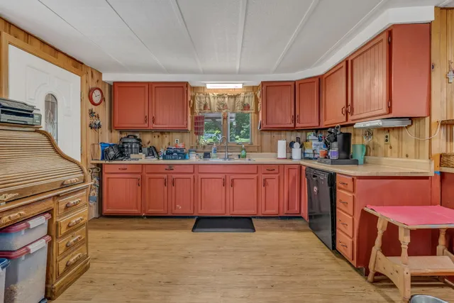 $1,185,000 | 546 Webber Pond Road, Vassalboro, ME 04989