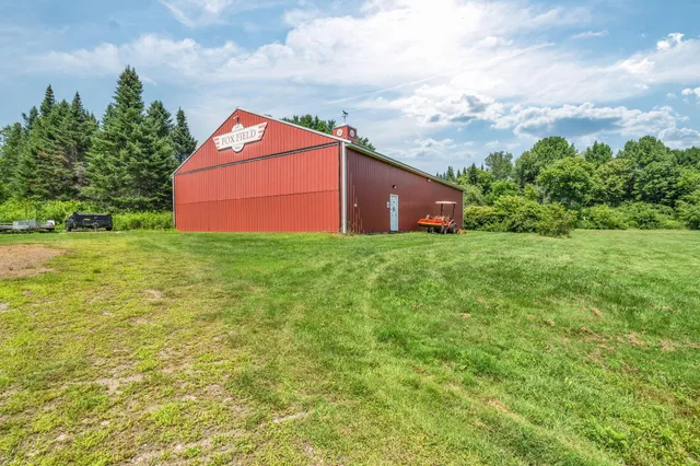 $1,185,000 | 546 Webber Pond Road, Vassalboro, ME 04989