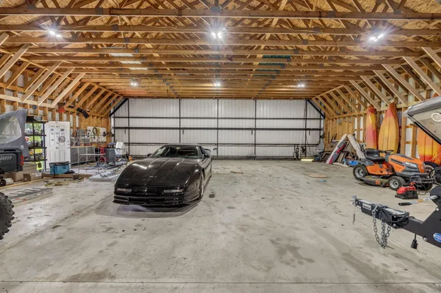 $1,185,000 | 546 Webber Pond Road, Vassalboro, ME 04989