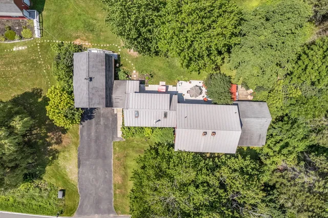 $1,185,000 | 546 Webber Pond Road, Vassalboro, ME 04989