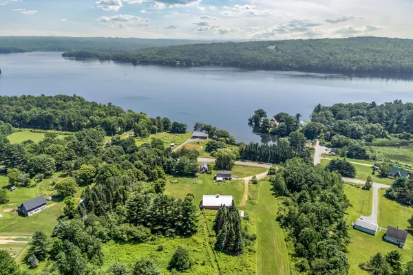 $1,185,000 | 546 Webber Pond Road, Vassalboro, ME 04989
