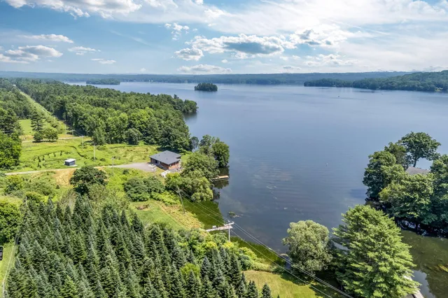 $1,185,000 | 546 Webber Pond Road, Vassalboro, ME 04989